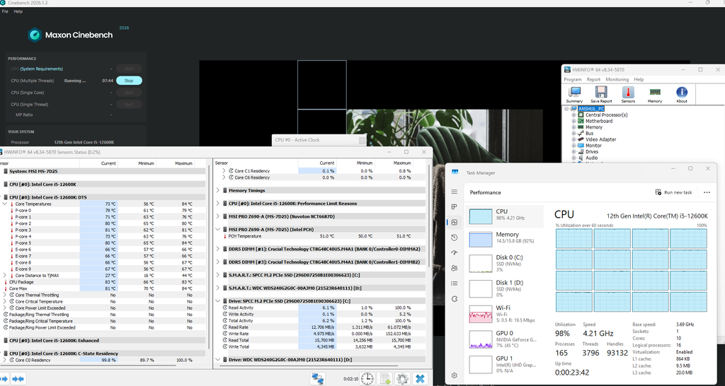 Cinebench multi core with HWiNFO and task manager opened